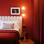 Isabella\'S House